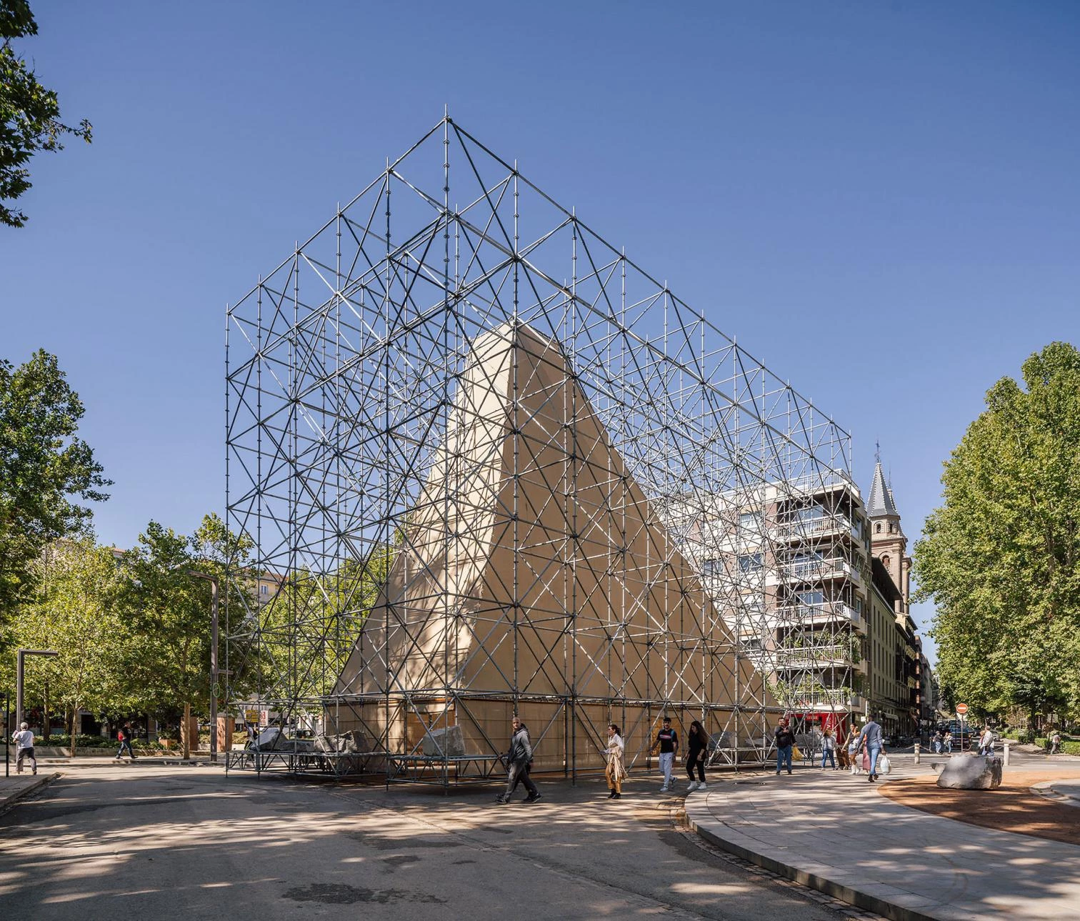 Aire Pavilion in Granada