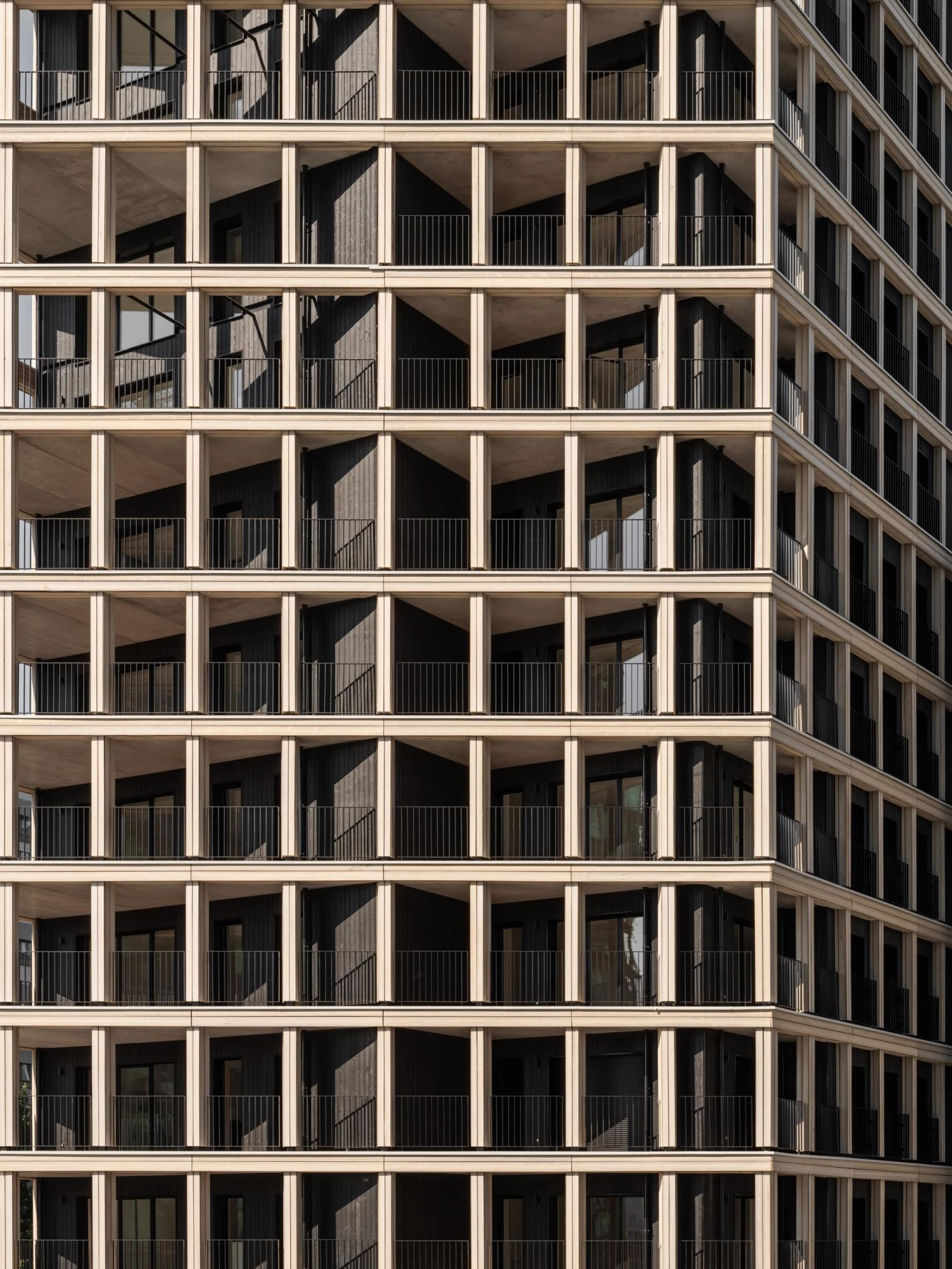 Torre residencial de madera en París