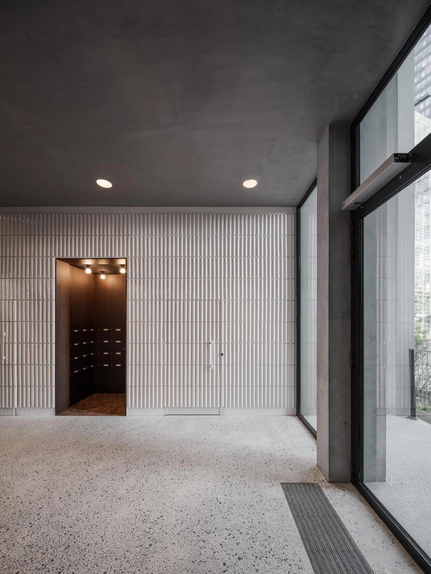 Torre residencial de madera en París