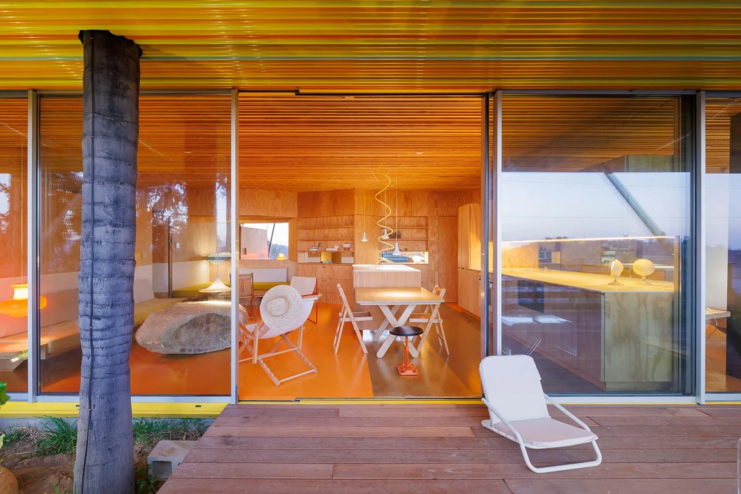 La Canaria house in Los Angeles