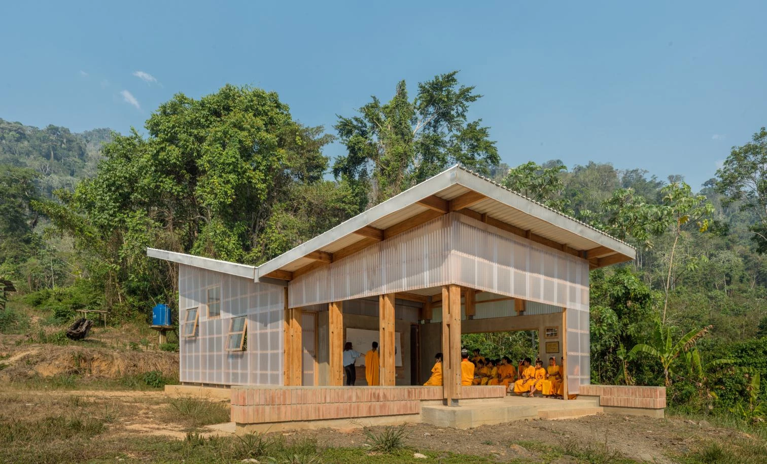 Laboratorio de ambiente y tecnología Mencoriari