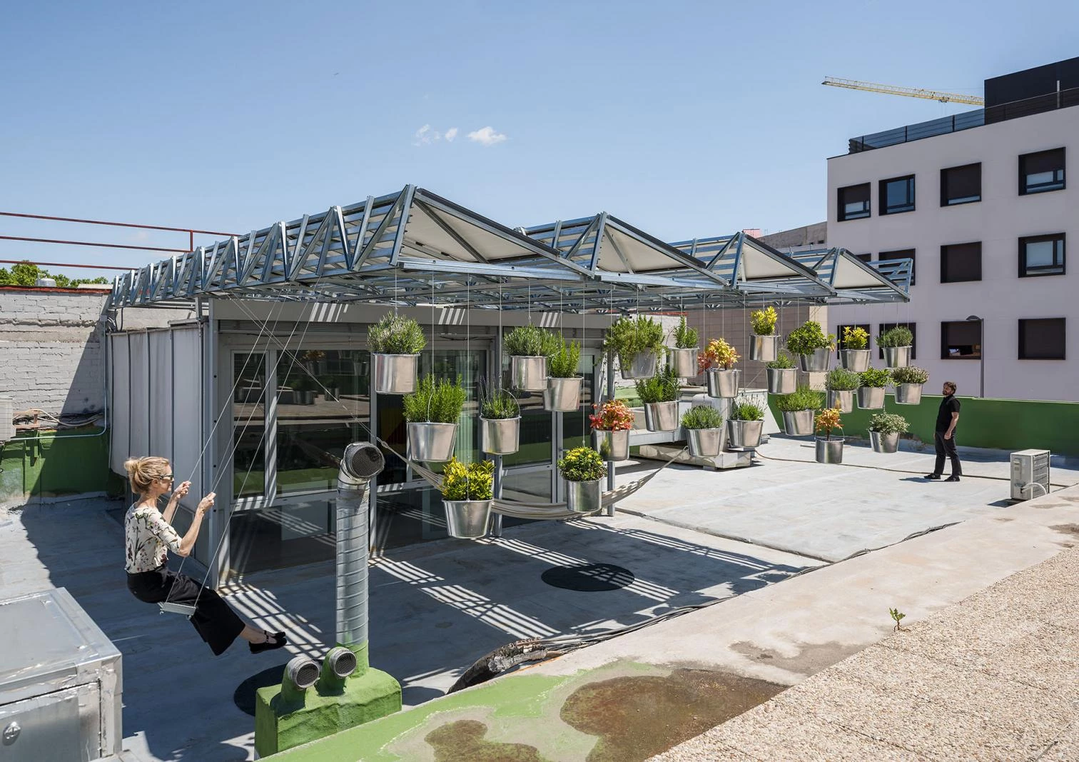 Photovoltaic shade in Madrid
