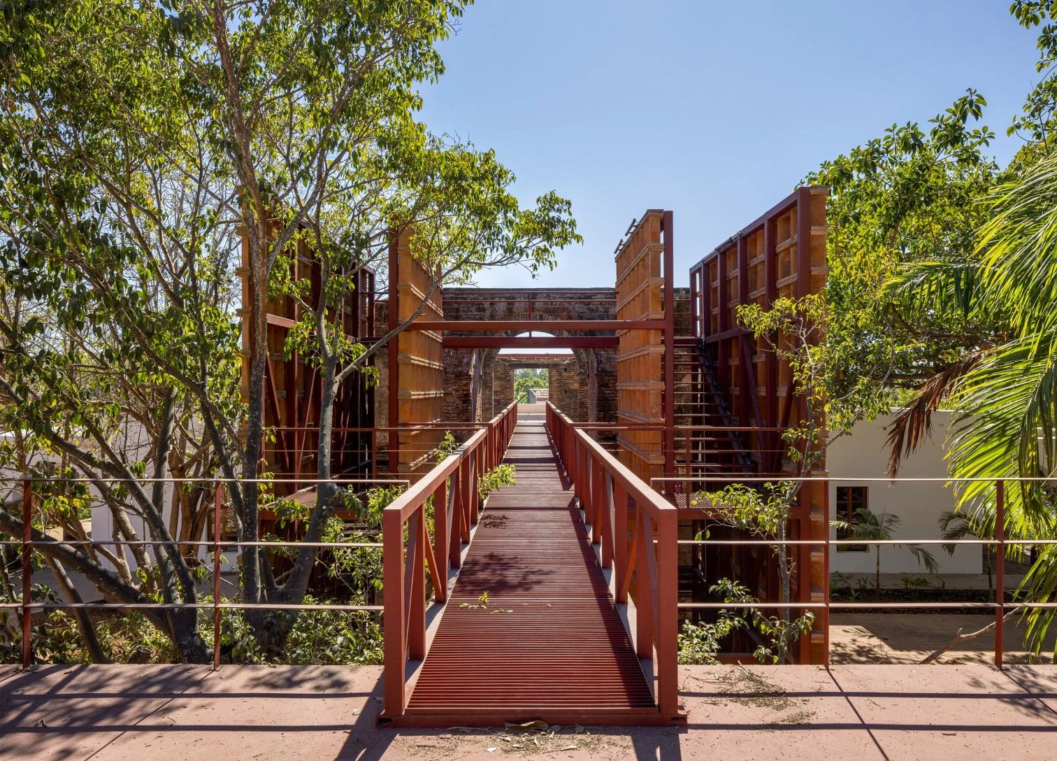 Centro cultural Aduana en San Blas