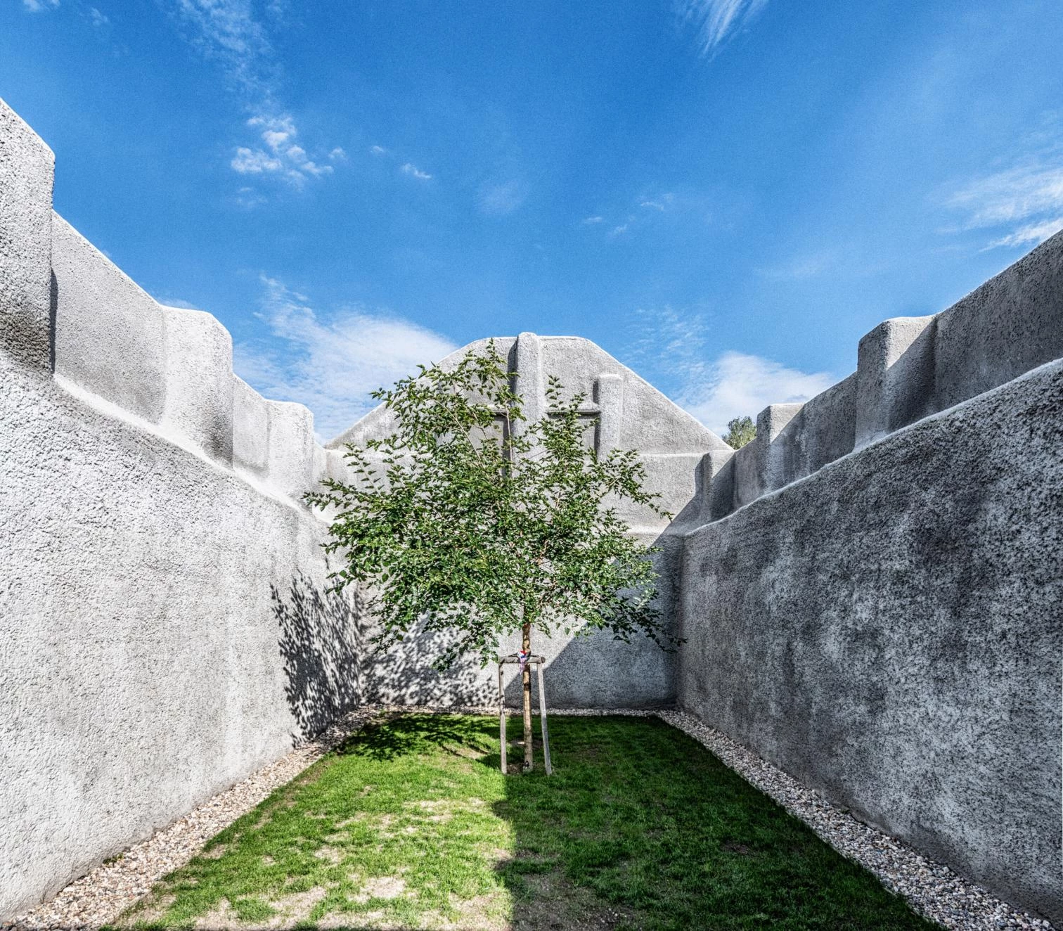 Three Resistance Movements Memorial in Lošany