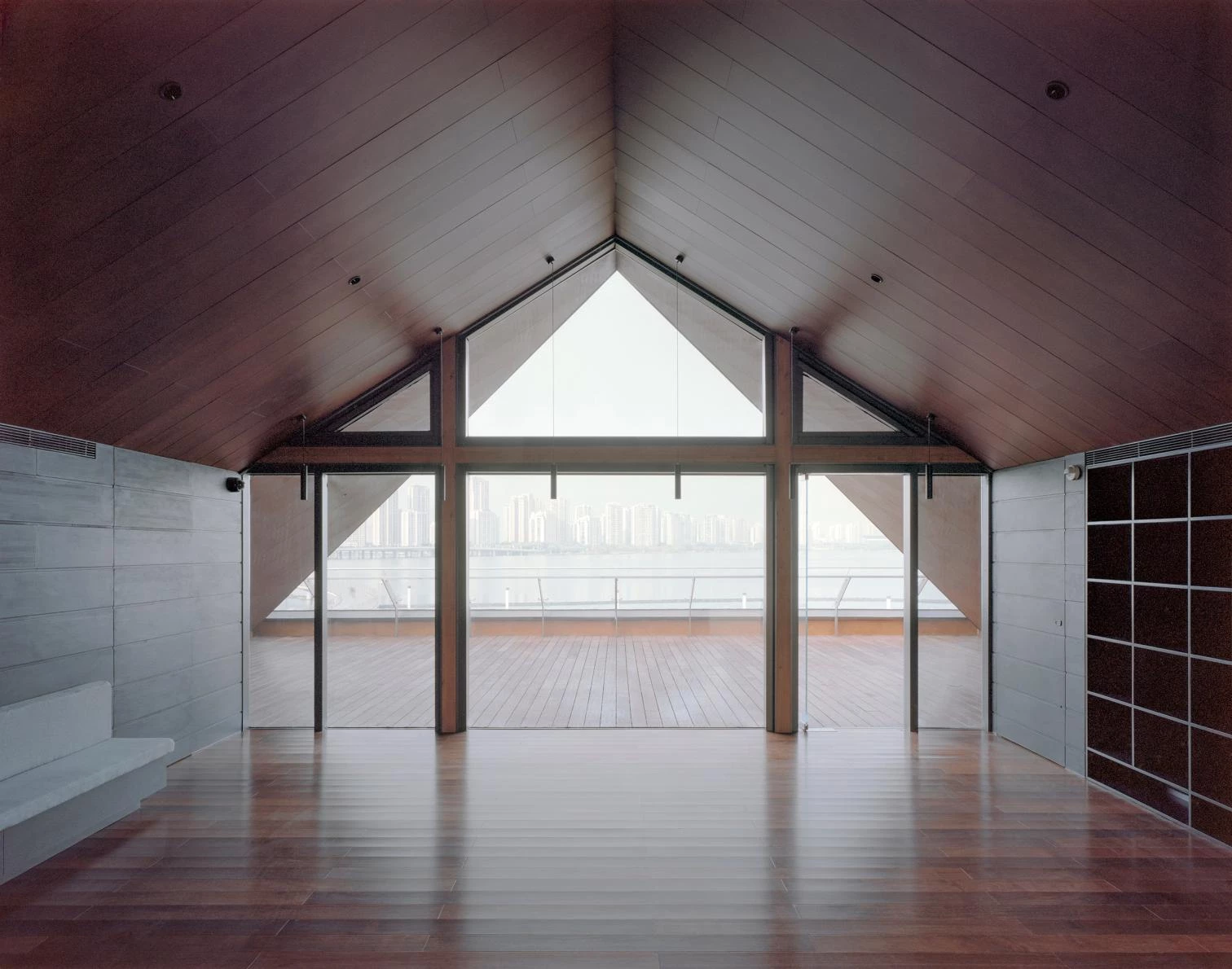 Jinji Lake Pavilion in Suzhou