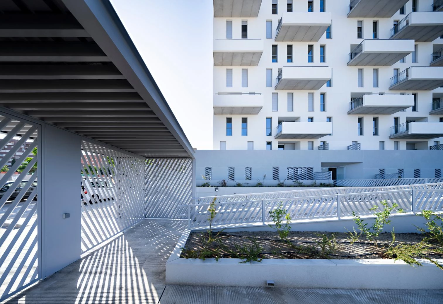 Alborada residential building in Granada