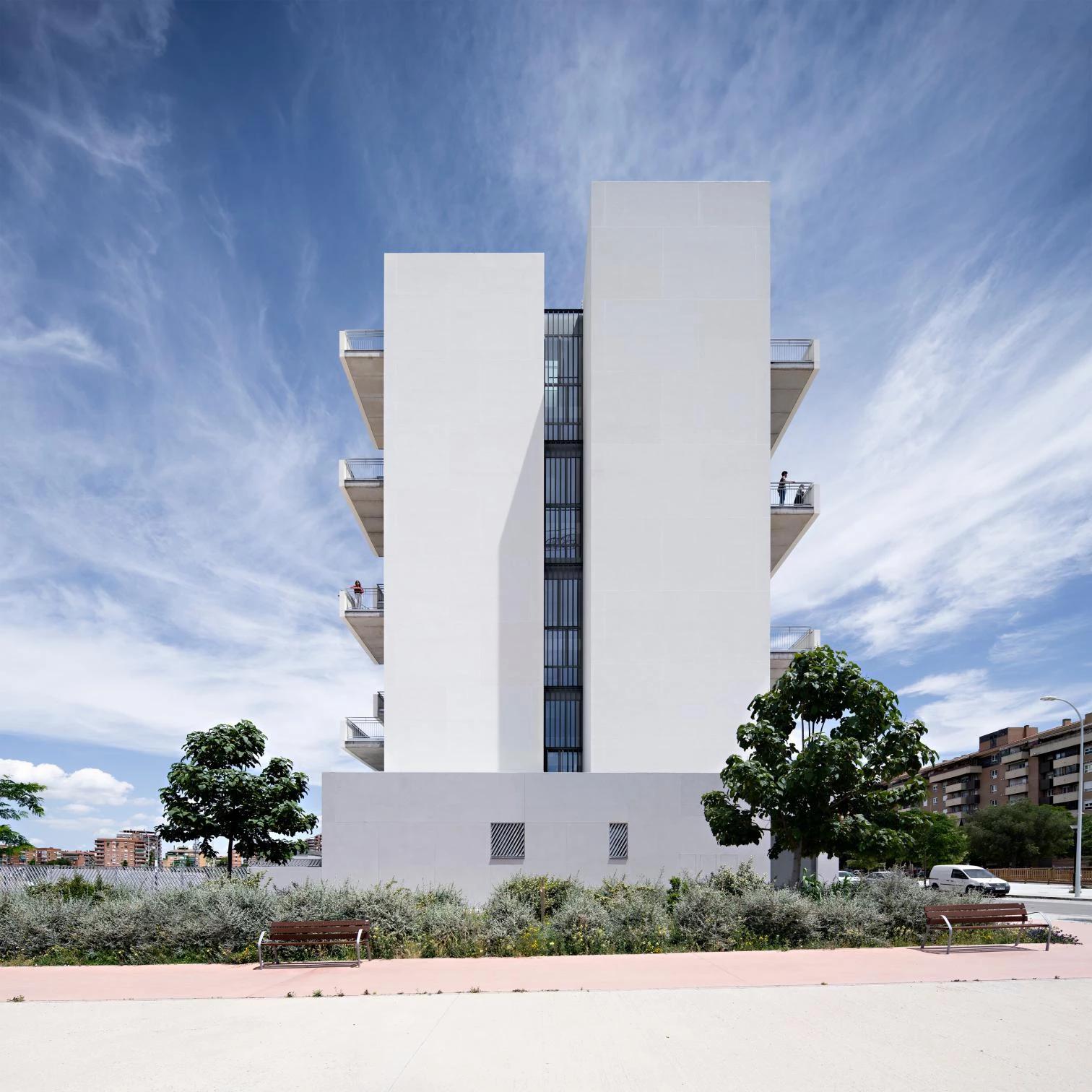 Alborada residential building in Granada