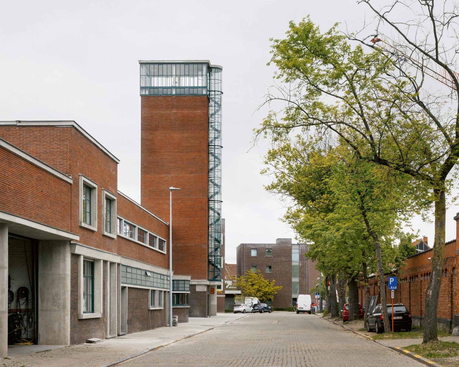 Centro comunitario Deelfabriek en Cortrique