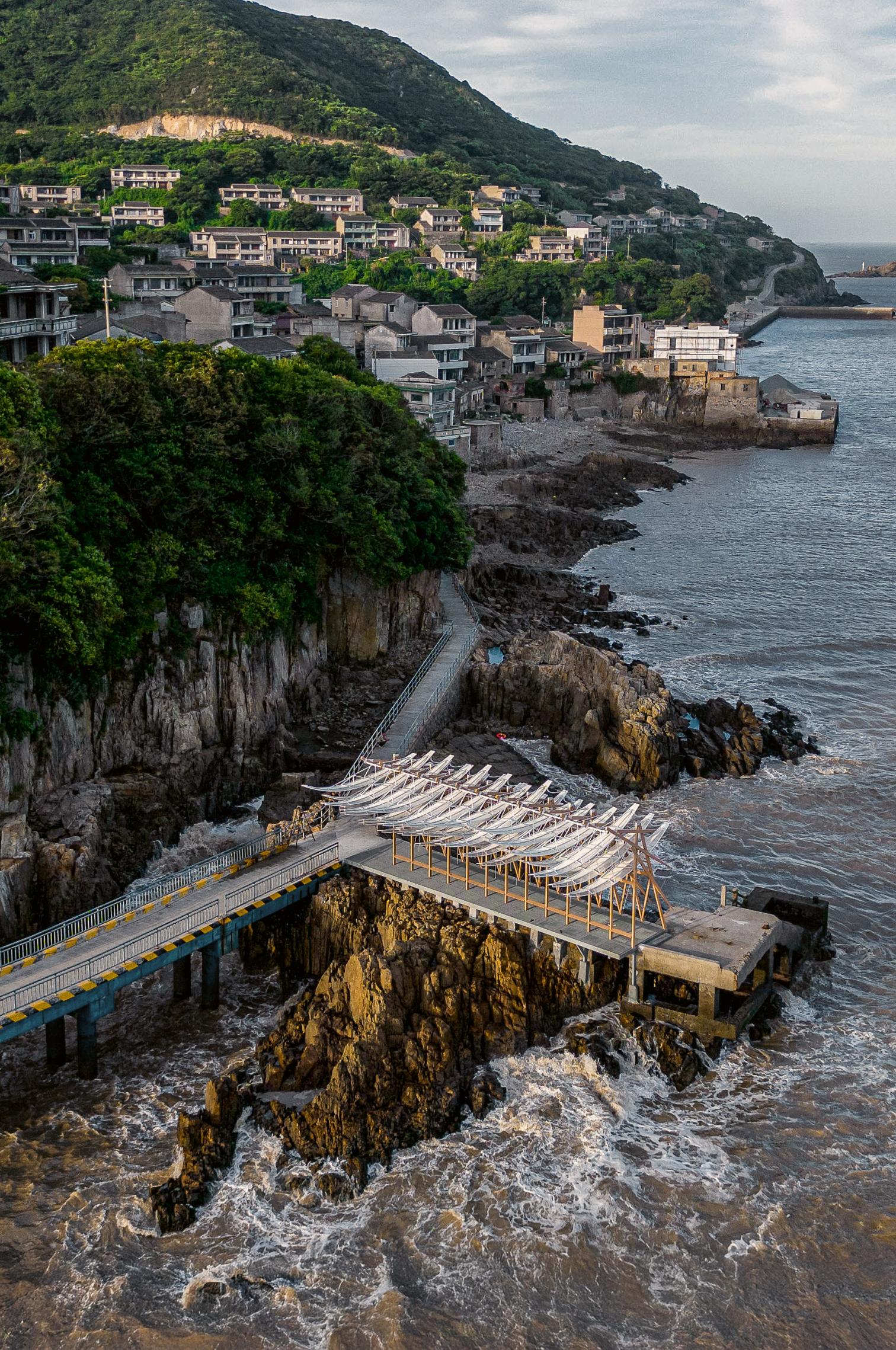 Coastal Long Pavilion, Chaishan (China)