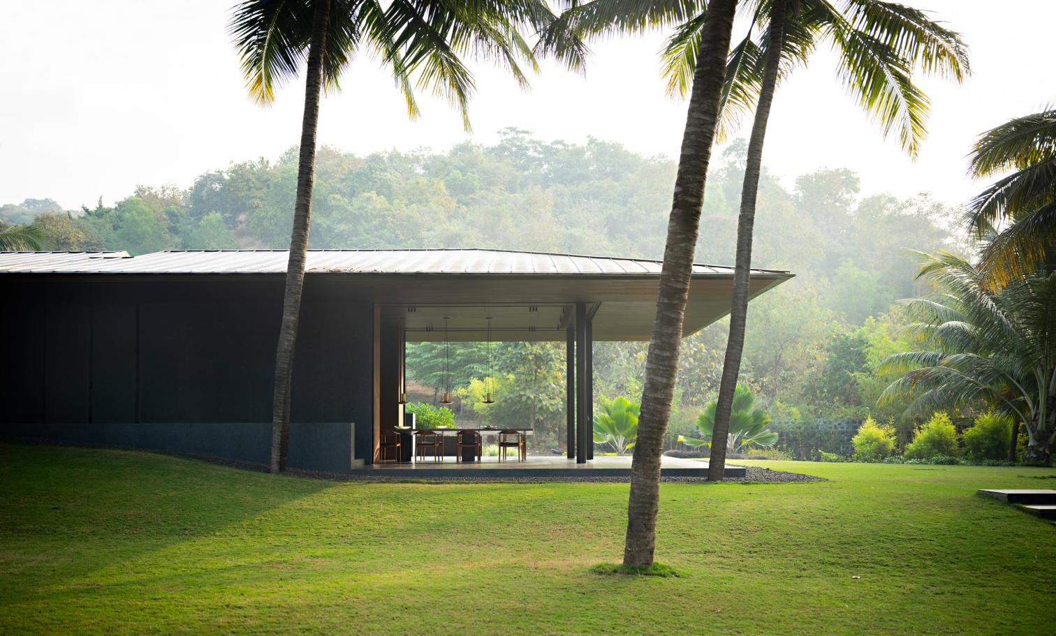 Casa Parikrama en Nandgaon