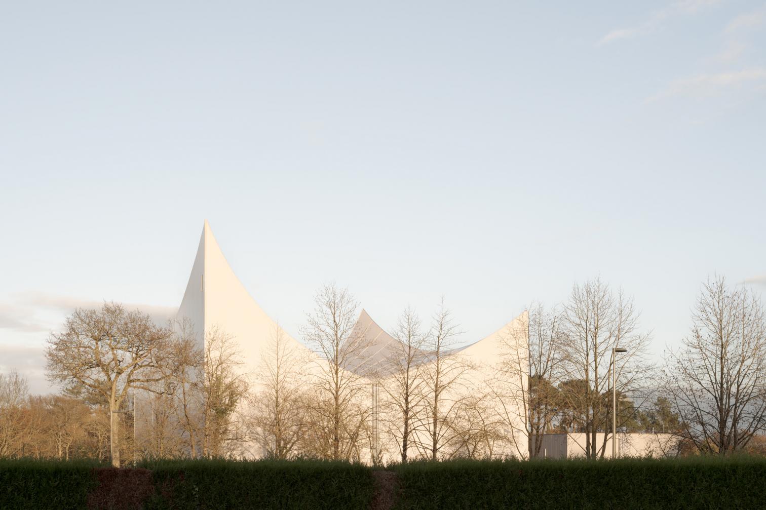 Joséphine Baker - Marie-José Perec sport and culture complex in La Bouëxière