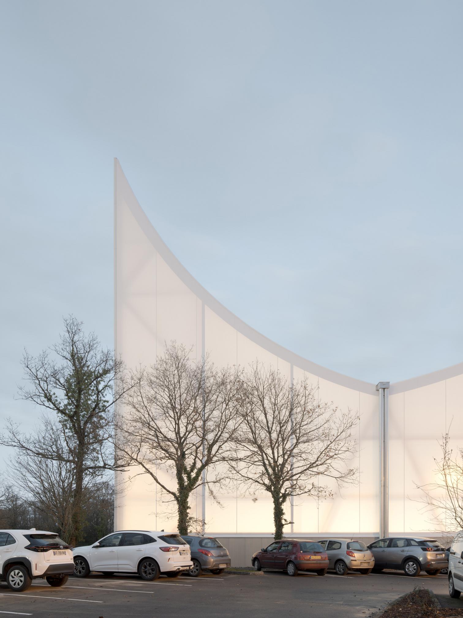 Joséphine Baker - Marie-José Perec sport and culture complex in La Bouëxière