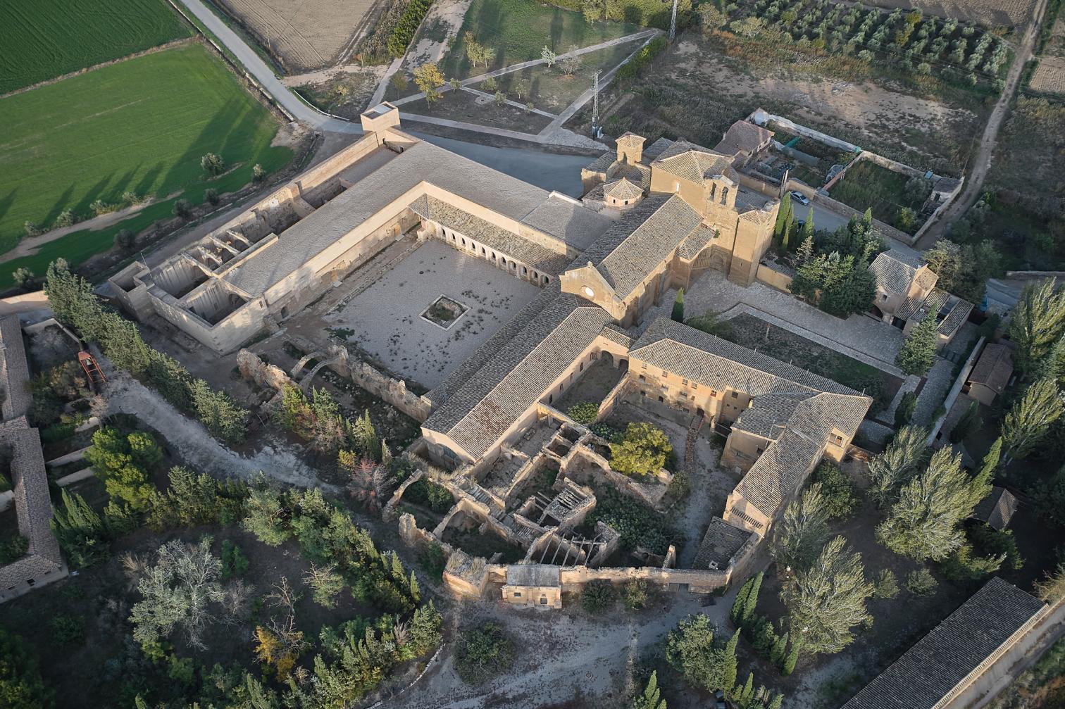 Adecuación de la nave de dormitorios del Monasterio de Sijena