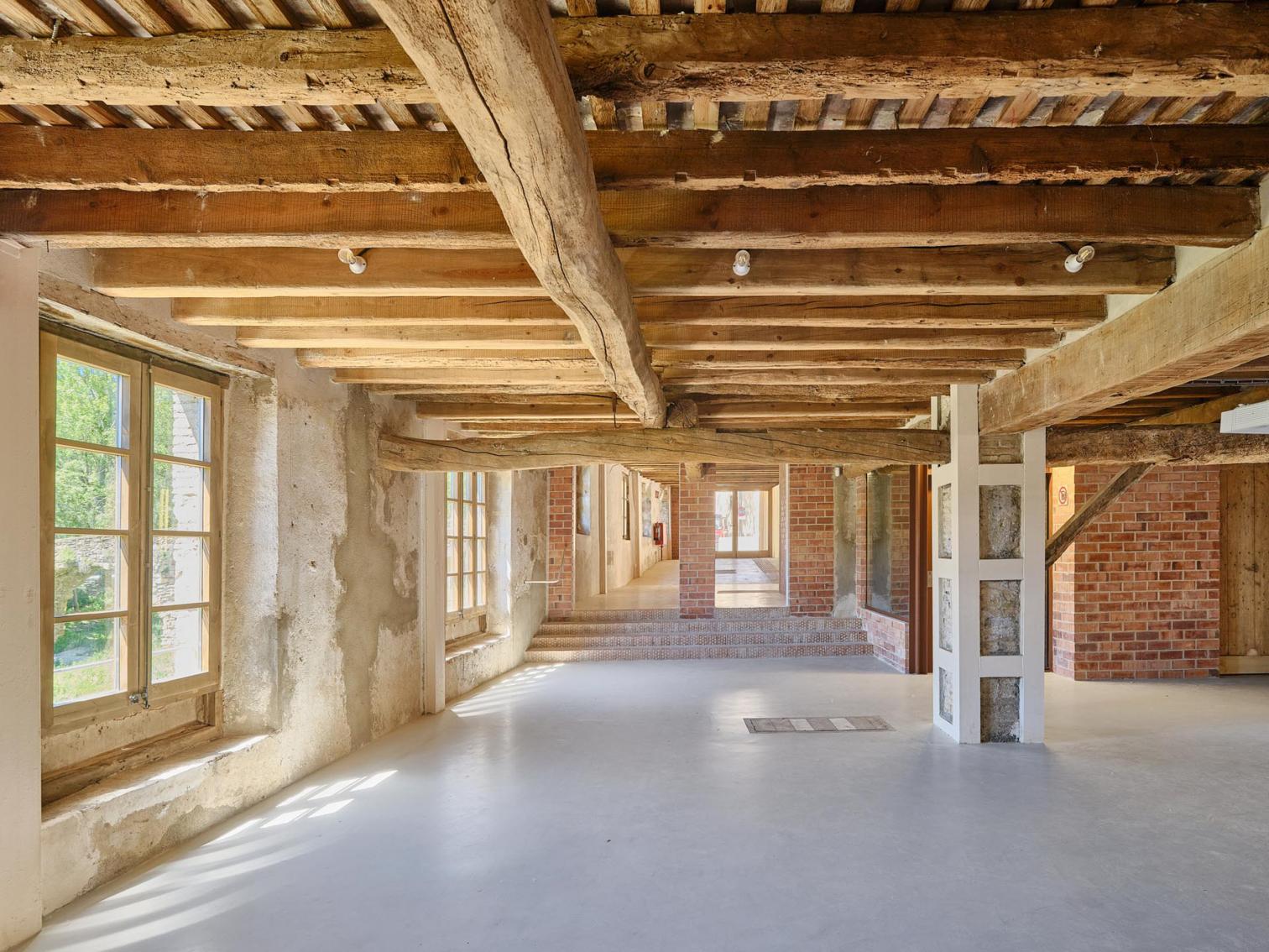 Refurbishment in the Adoberies district of Vic