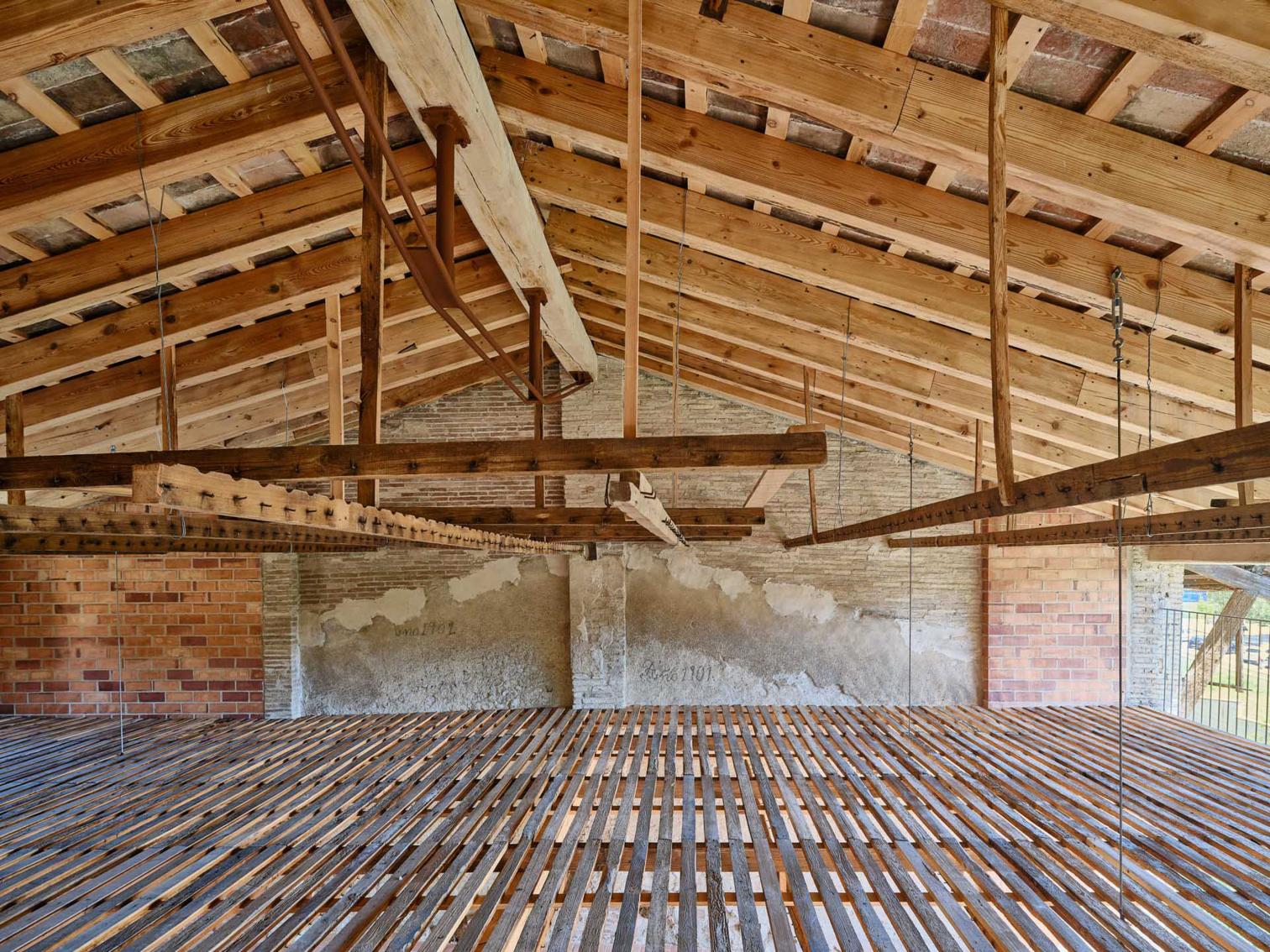Refurbishment in the Adoberies district of Vic