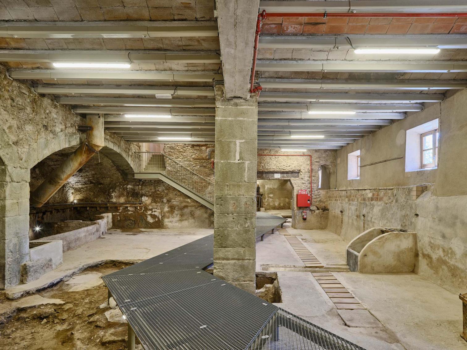 Refurbishment in the Adoberies district of Vic
