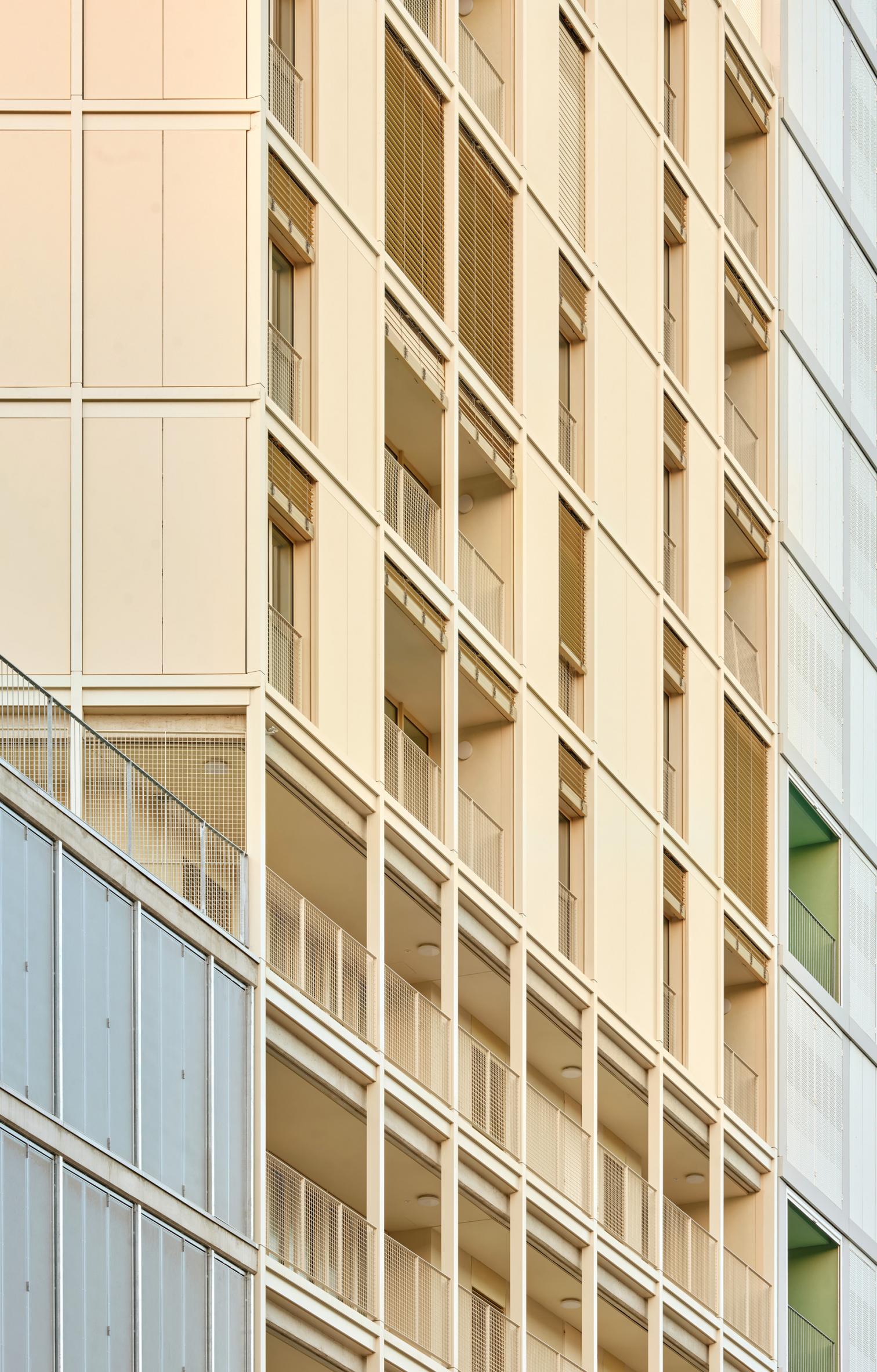 67 Viviendas sociales en la Illa Glòries, Barcelona