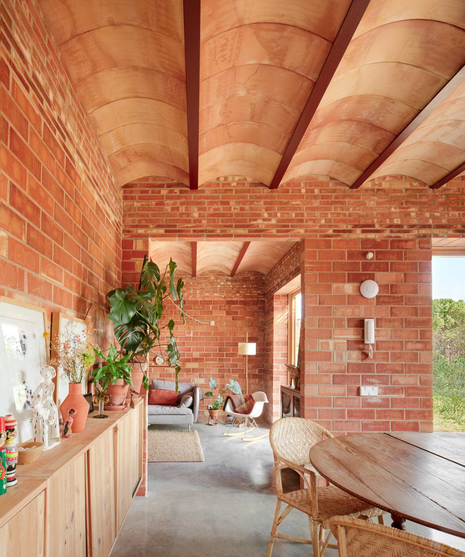 GJ House in Matadepera (Barcelona)
