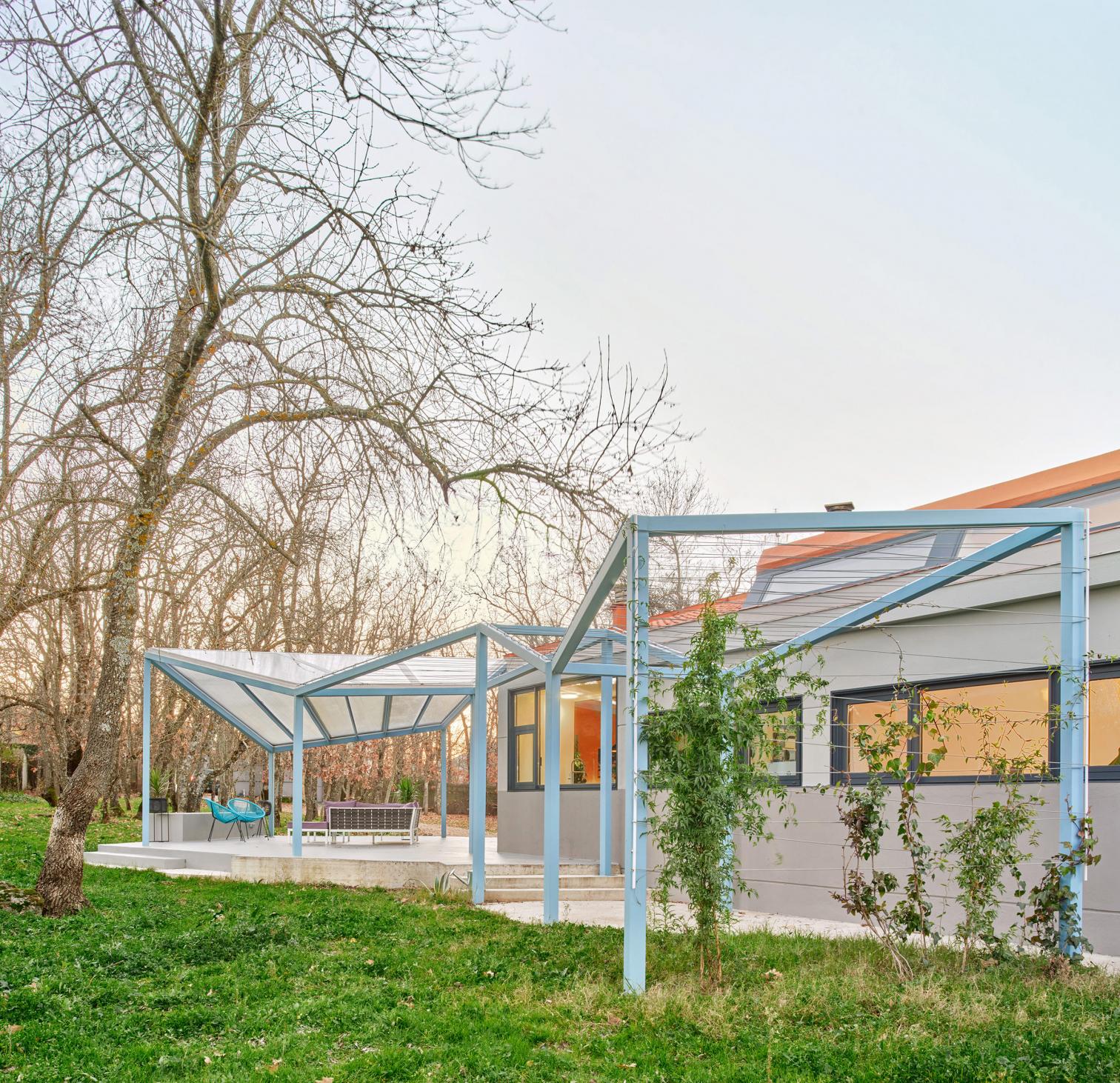 Cinca, ampliación y reforma de vivienda en Valdemorillo (Madrid)