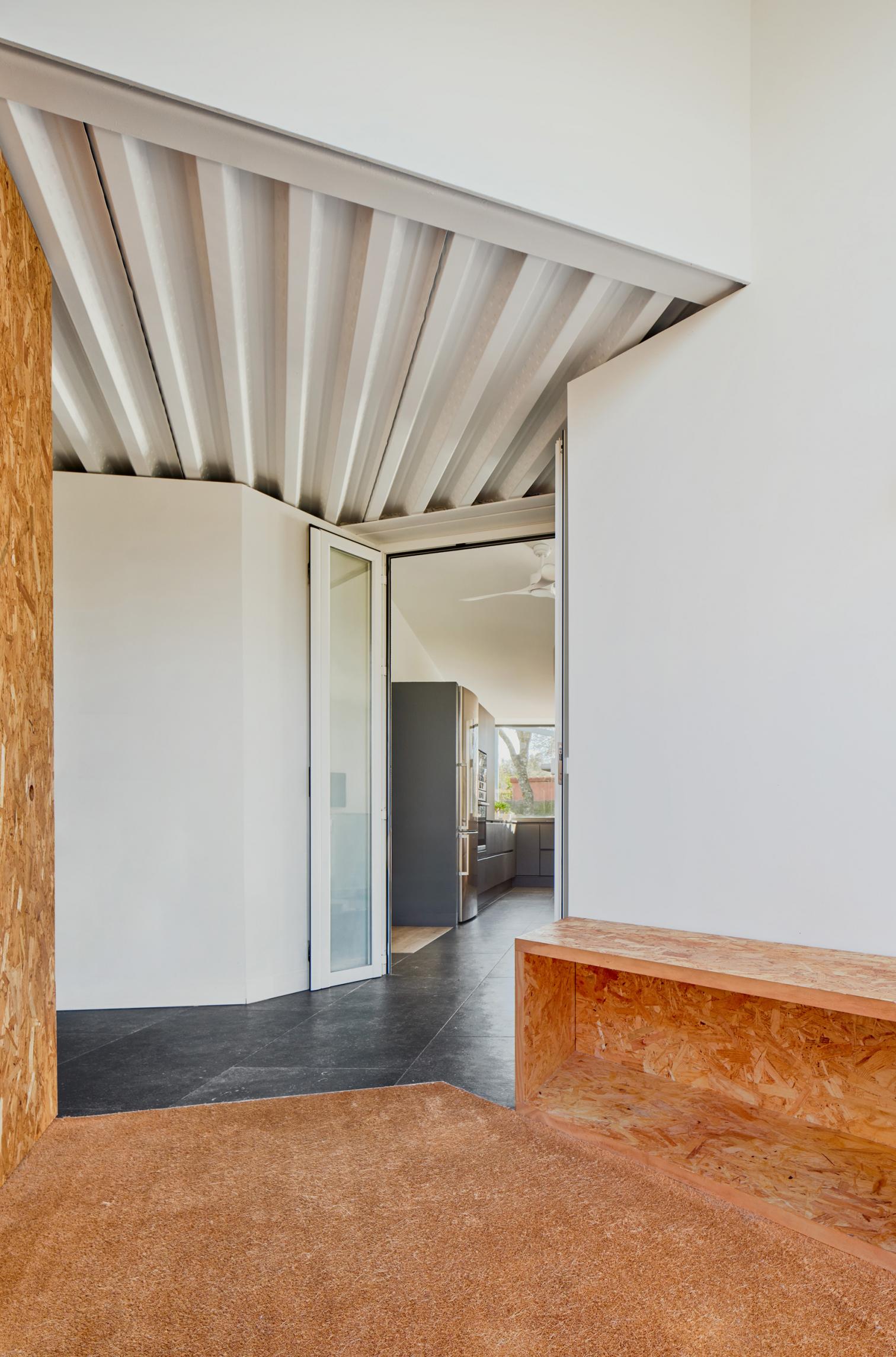 Cinca, extension and renovation of a house in Valdemorillo (Madrid)