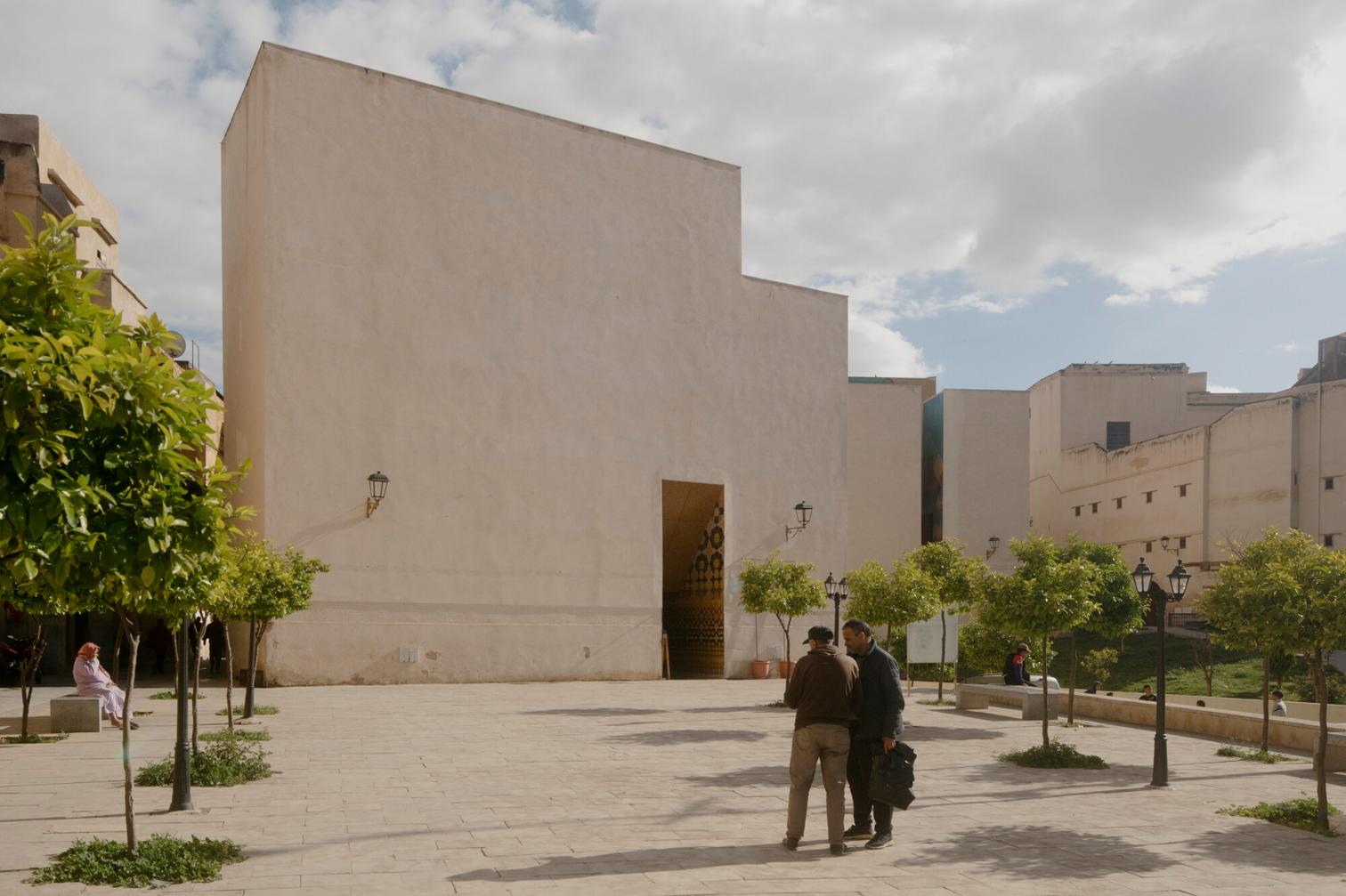 Revitalización de la plaza Lalla Yeddouna en Fez