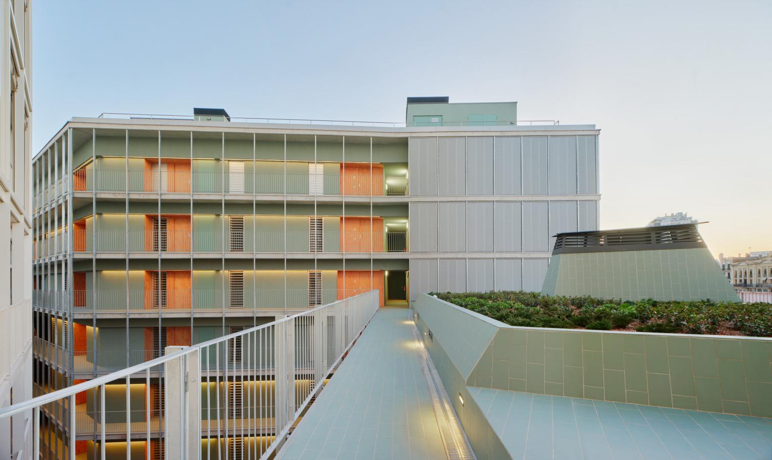 60 social-housing units: Building B at Illa Glòries in Barcelona