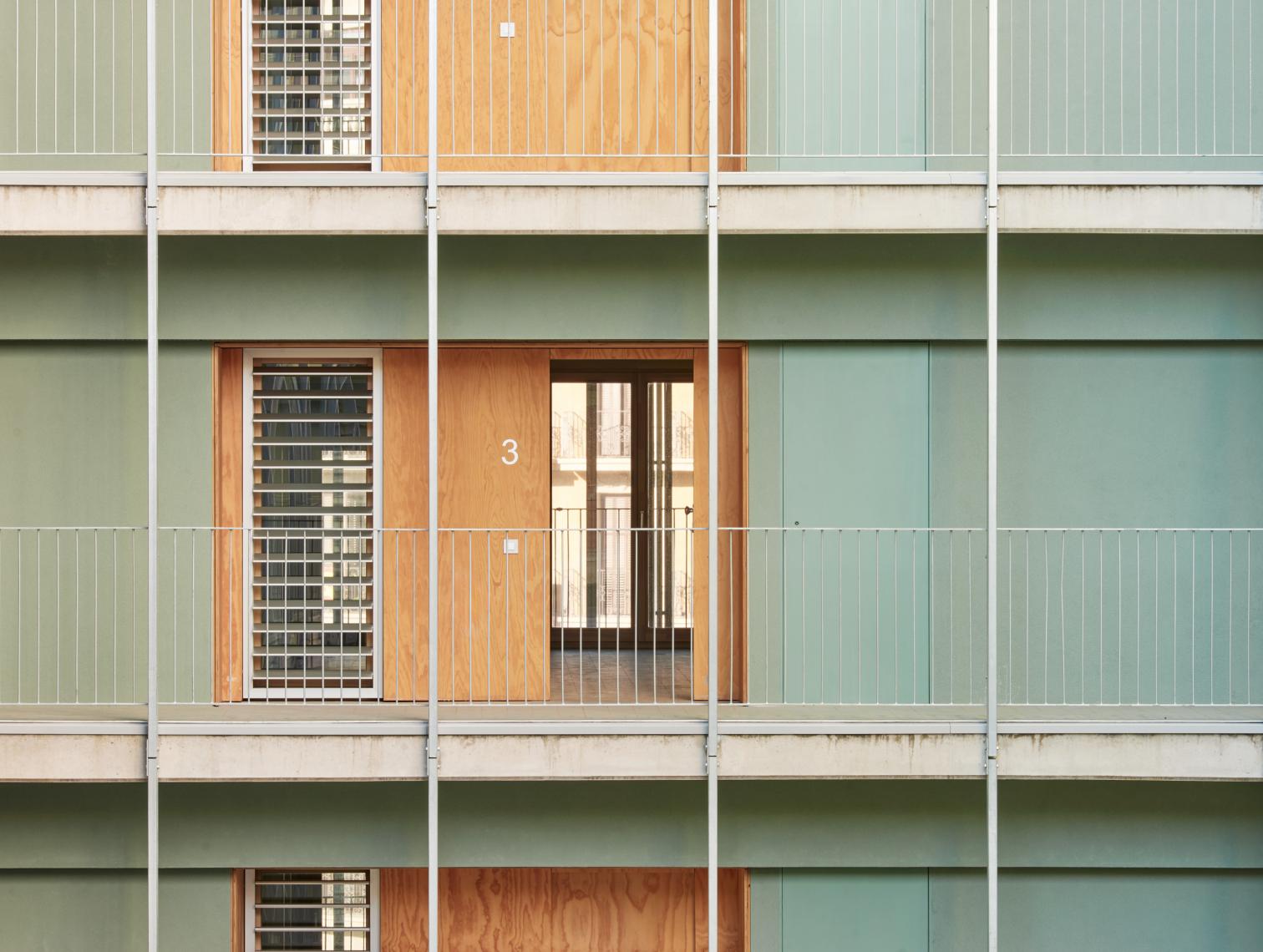 60 social-housing units: Building B at Illa Glòries in Barcelona