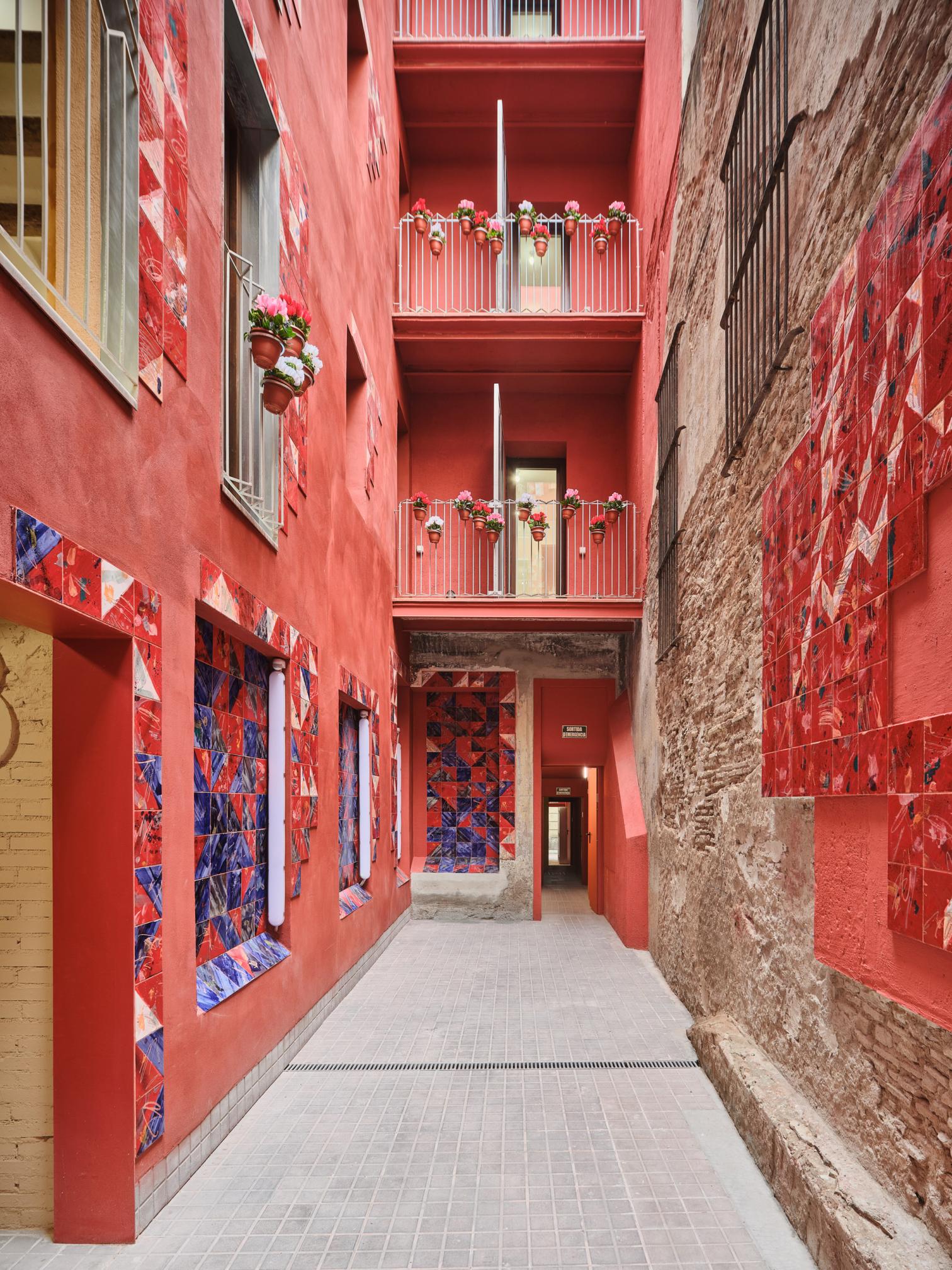 Lady Raval social housing in Barcelona