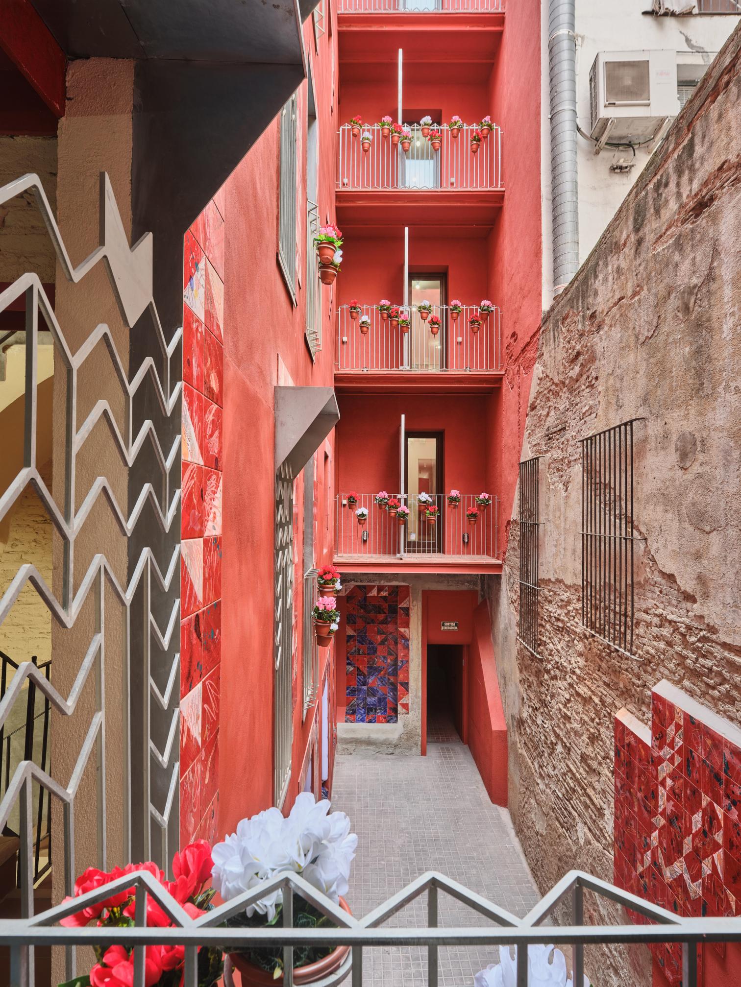 Lady Raval social housing in Barcelona