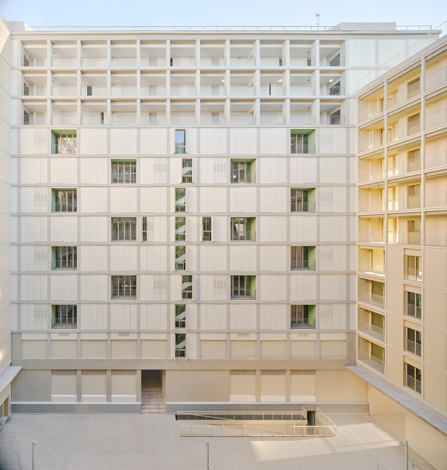 60 social housing units: Building D at Illa Glòries in Barcelona