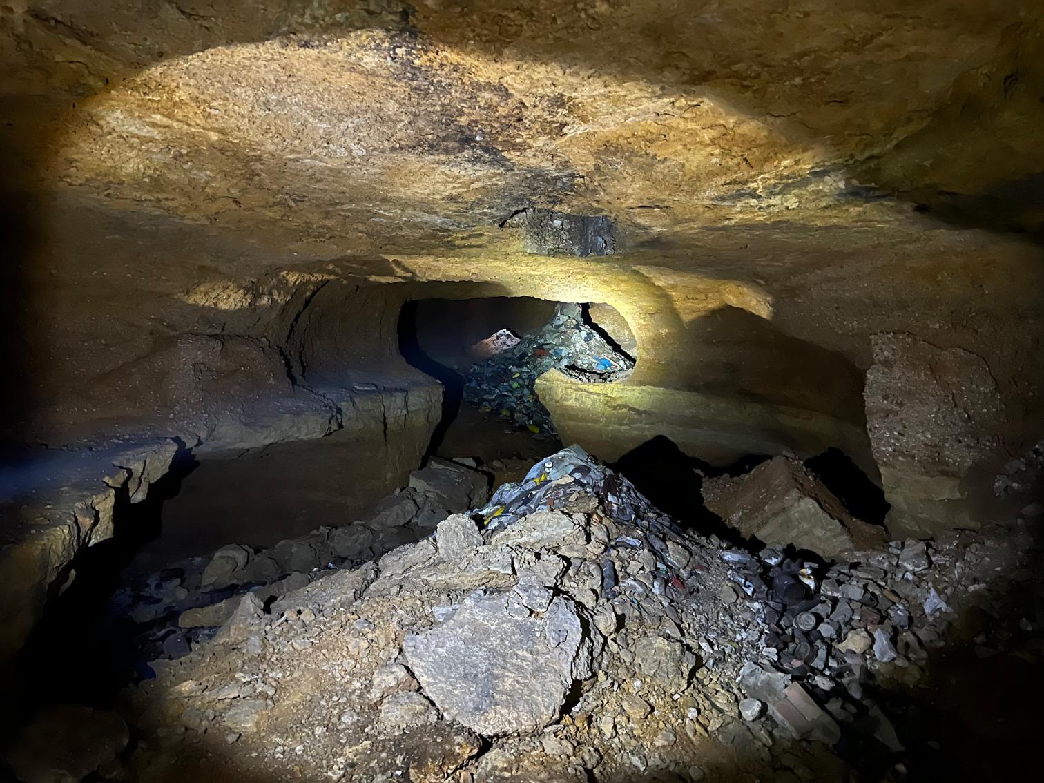 Estabilización de sistema de cuevas antrópicas urbanas en Tomelloso