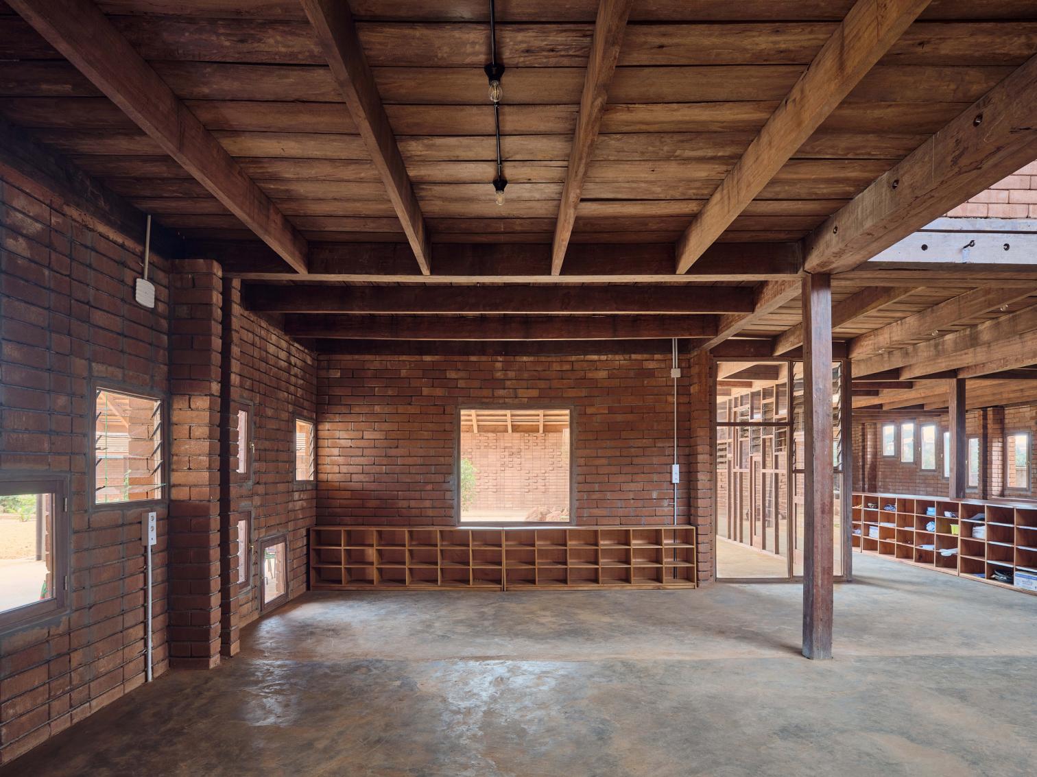 African Flow kindergarten in Soa