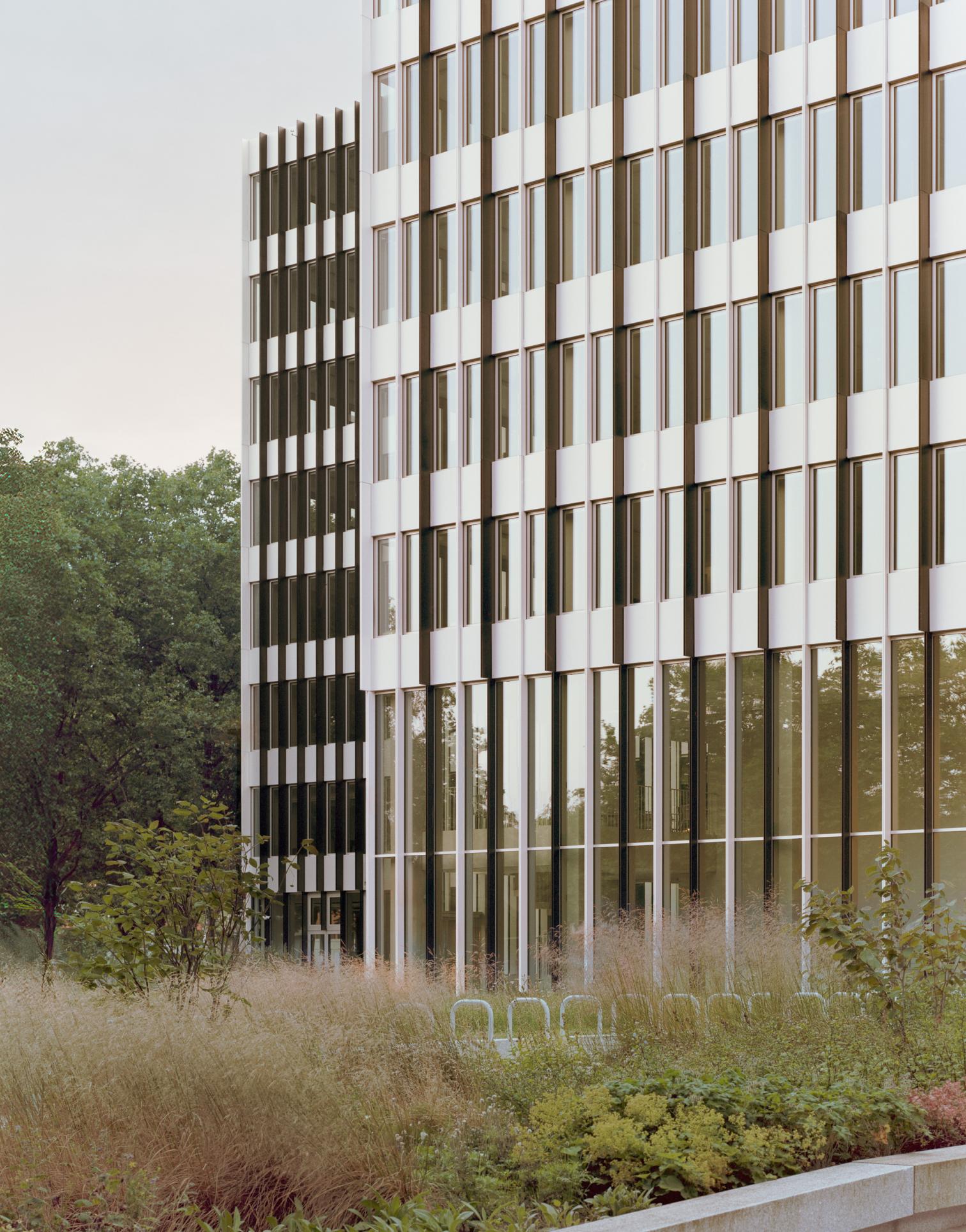 Office building on Kaptstadtring 5 in Hamburg
