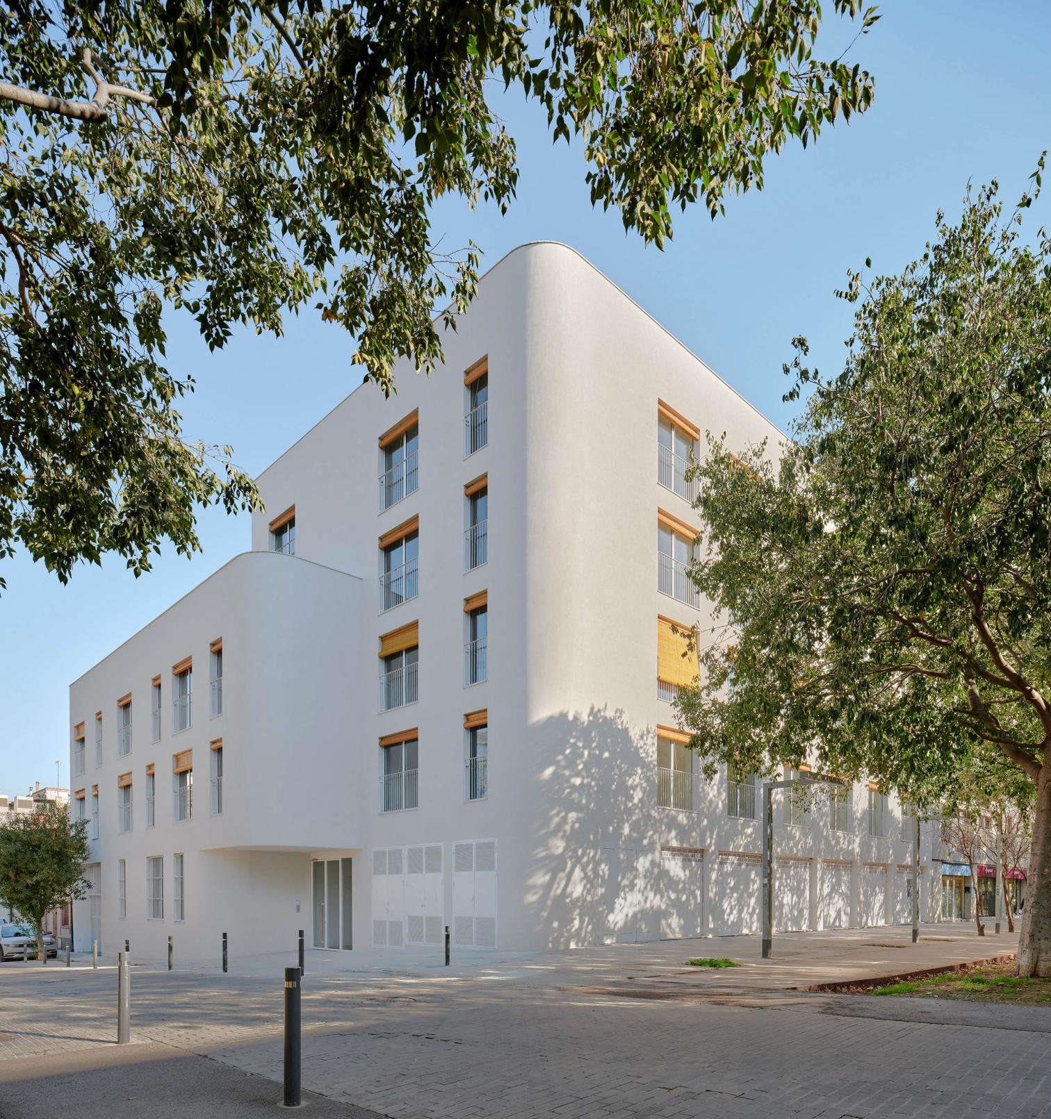 22 social-housing units in Viladecans (Barcelona)