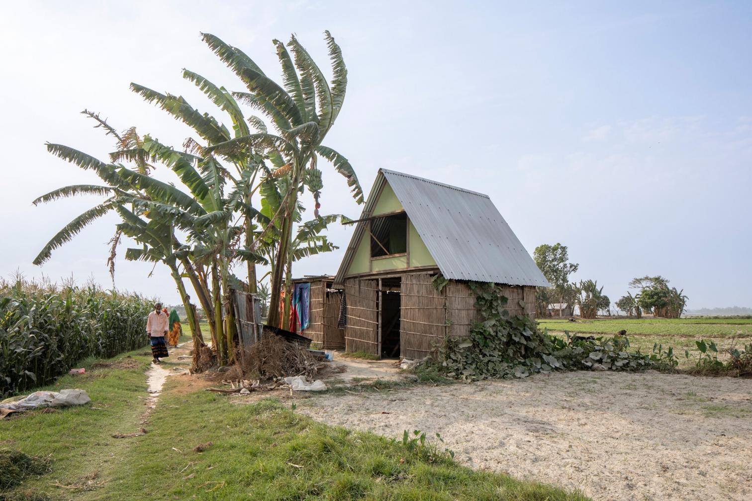 Estructuras modulares Khudi Bari