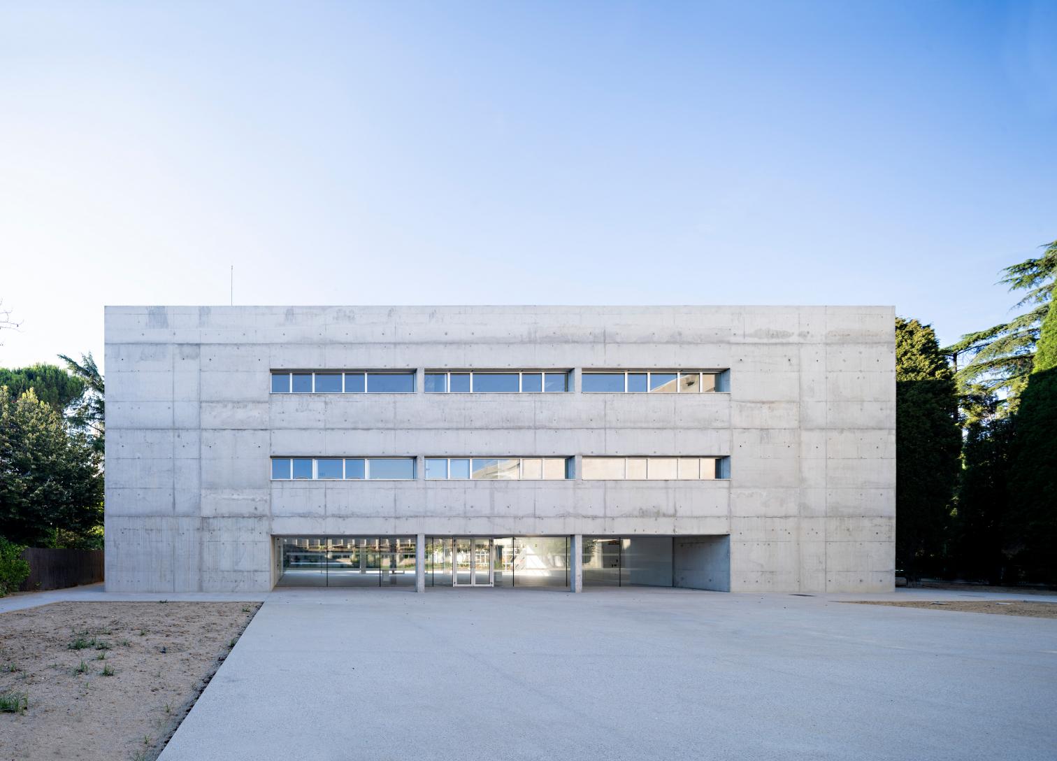 Biblioteca para el Liceo Francés de Madrid
