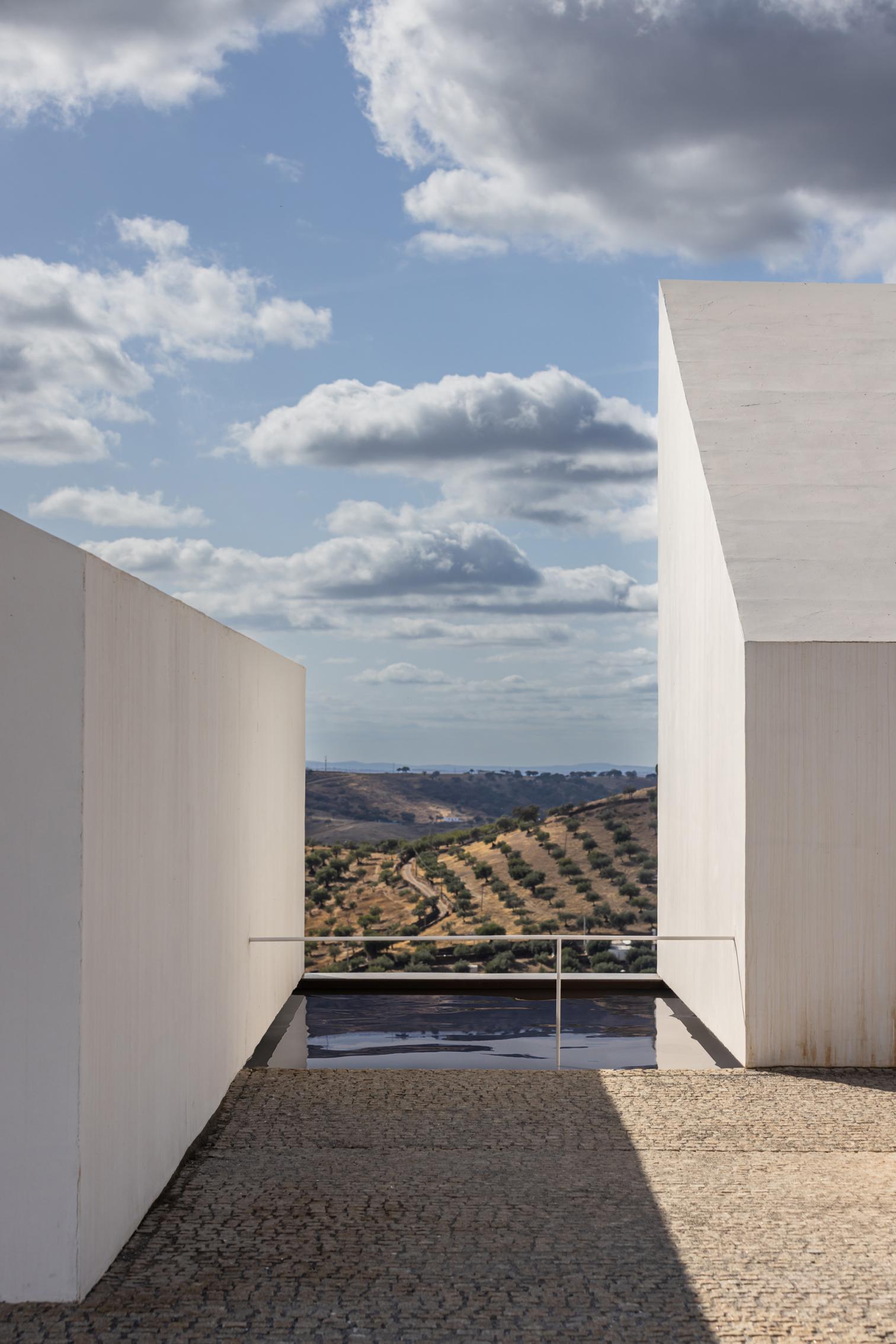 Funerary chapels in Barrancos