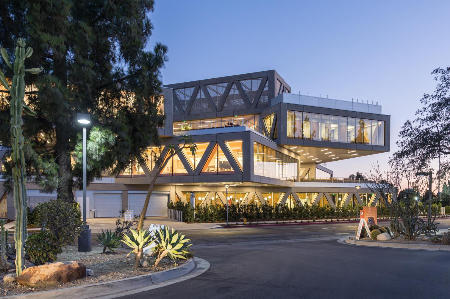 Robert Day Sciences Center in Claremont (California)