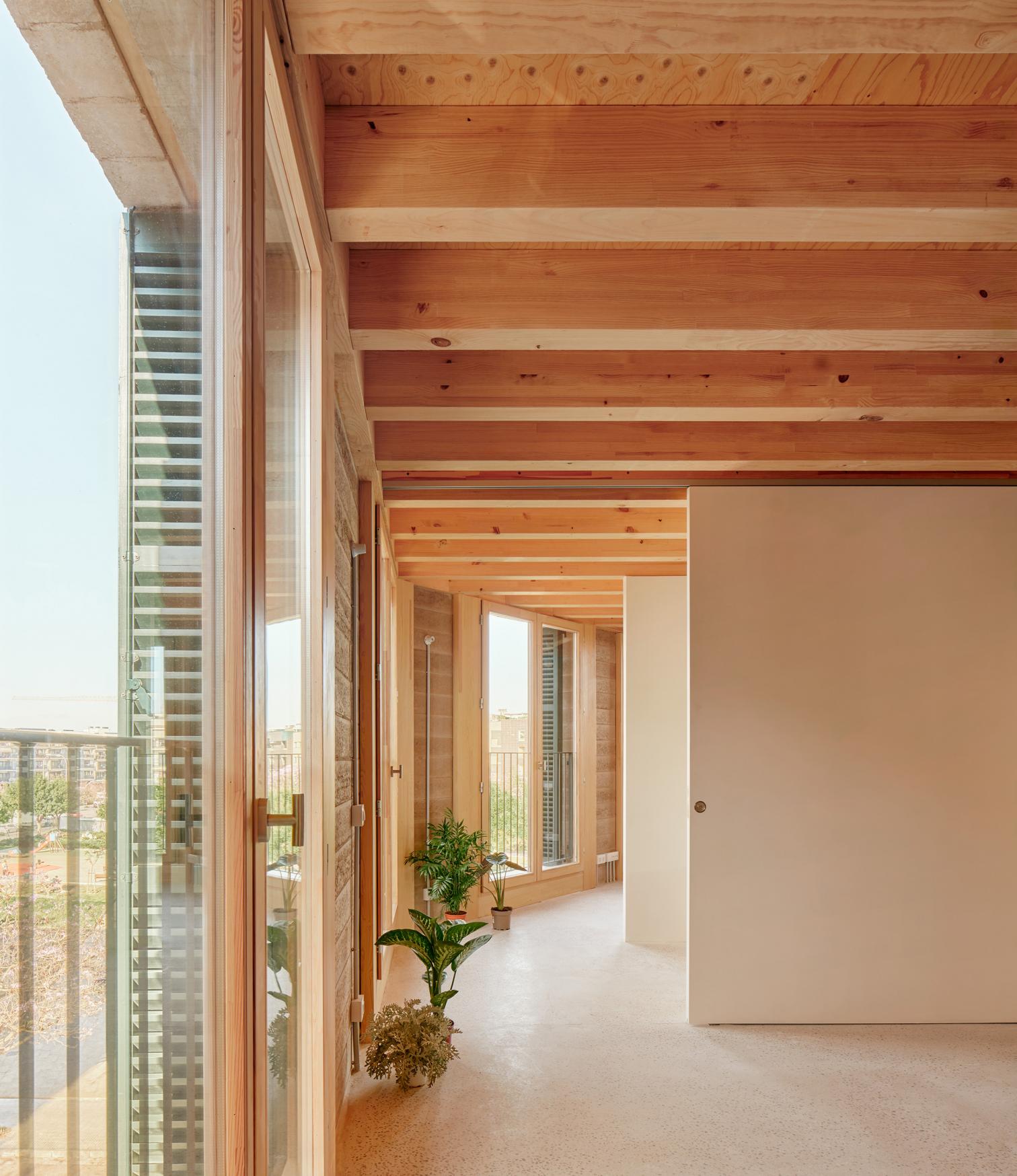 30+8 social housing units on Josep Togores in Palma de Mallorca