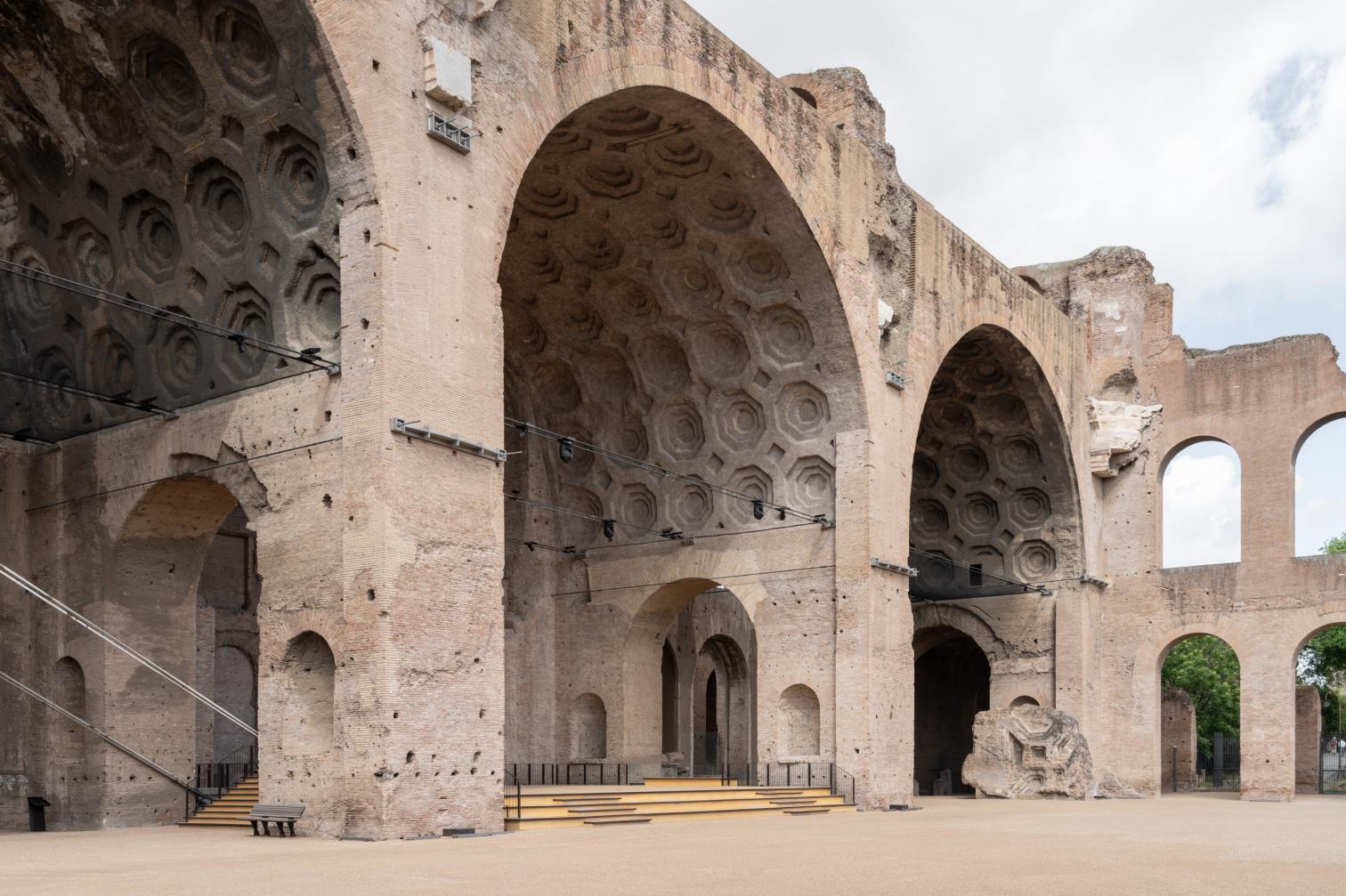 Reinvigoration of Basílica di Massenzio in Rome