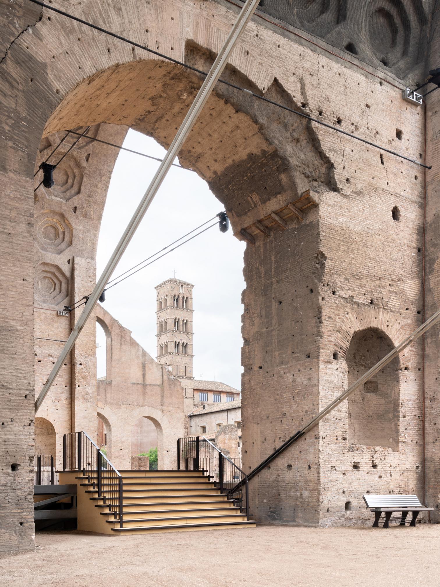 Reinvigoration of Basílica di Massenzio in Rome