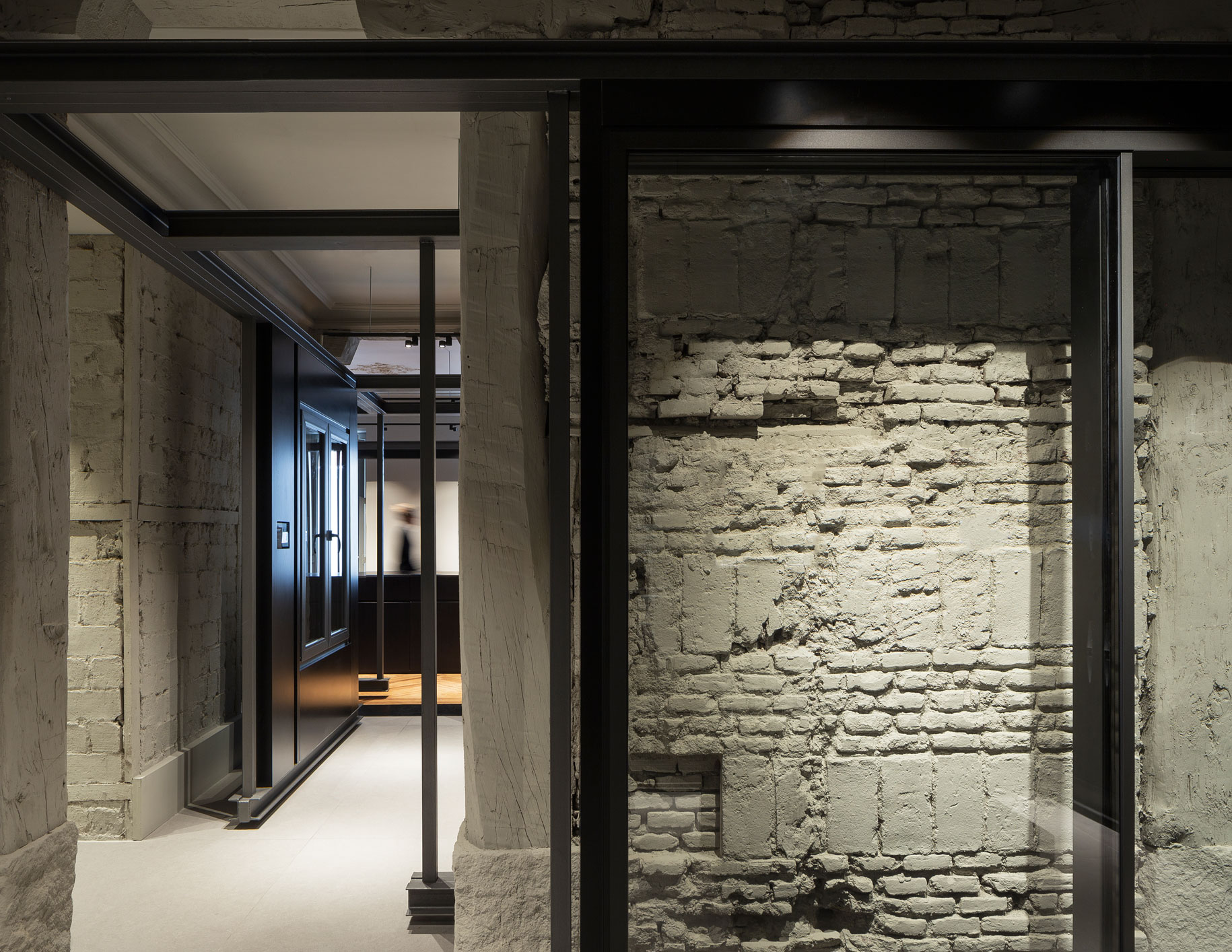 Strugal Gallery Madrid abre sus puertas. Imágenes: cortesía Strugal